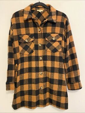 Kori  Black & Pumpkin Plaid Button-Front , Shacket no signs of wear.  Thickness